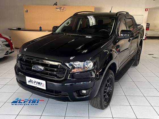 FORD RANGER 2.2 BLACK 4X2 CD 16V DIESEL 4P AUTOMÁTICO FORD RANGER 2.2 BLACK 4X2 CD 16V DIESEL 4P AUTOMÁTICO